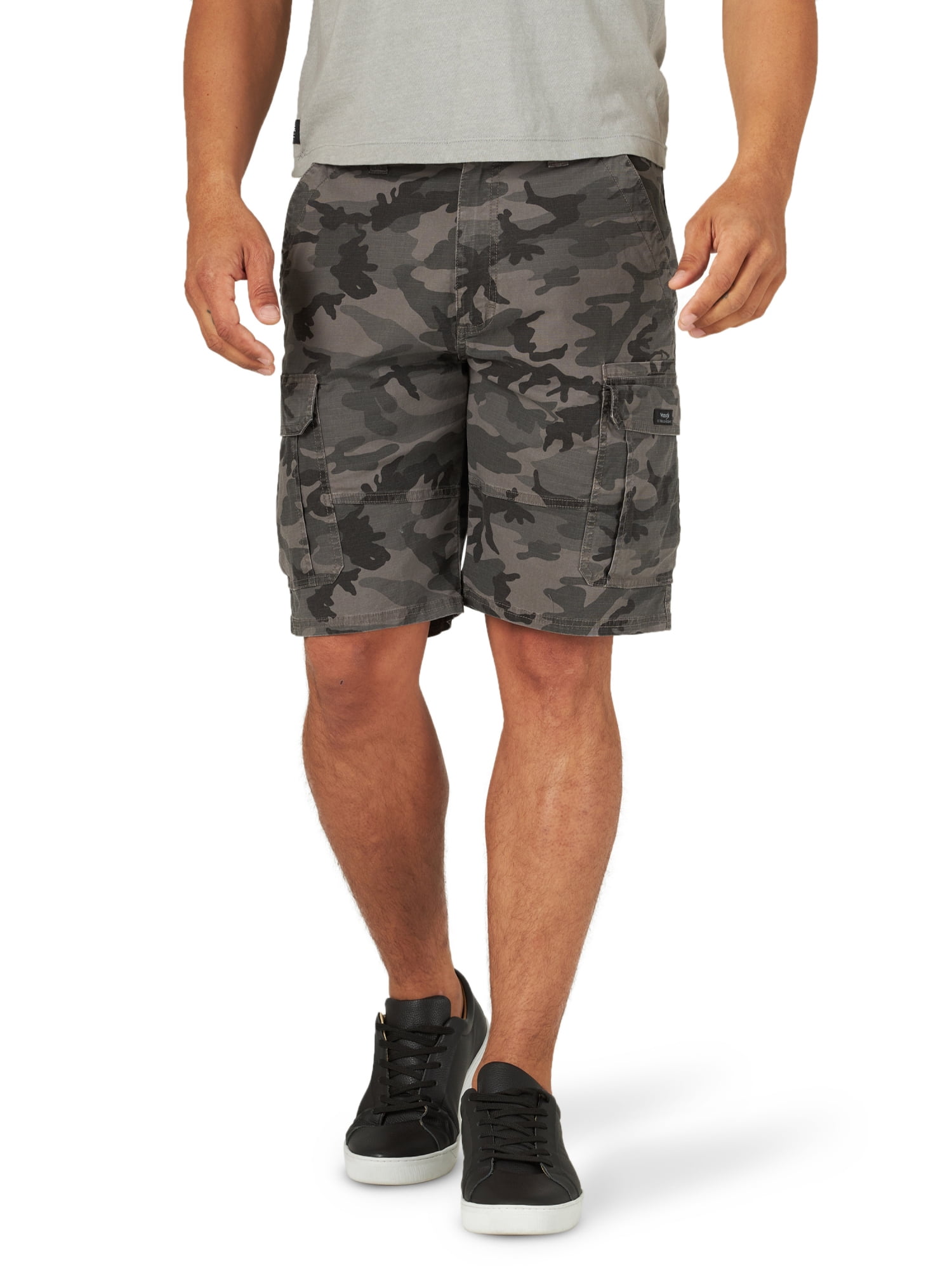 Wrangler Men's and Big Men's Stretch Cargo Shorts Wrangler Men's and Big Men's Stretch Cargo Shorts