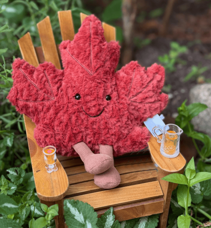 Amuseables Maple Leaf Stuffed Animals - CANADA EXCLUSIVE - Walmart.ca