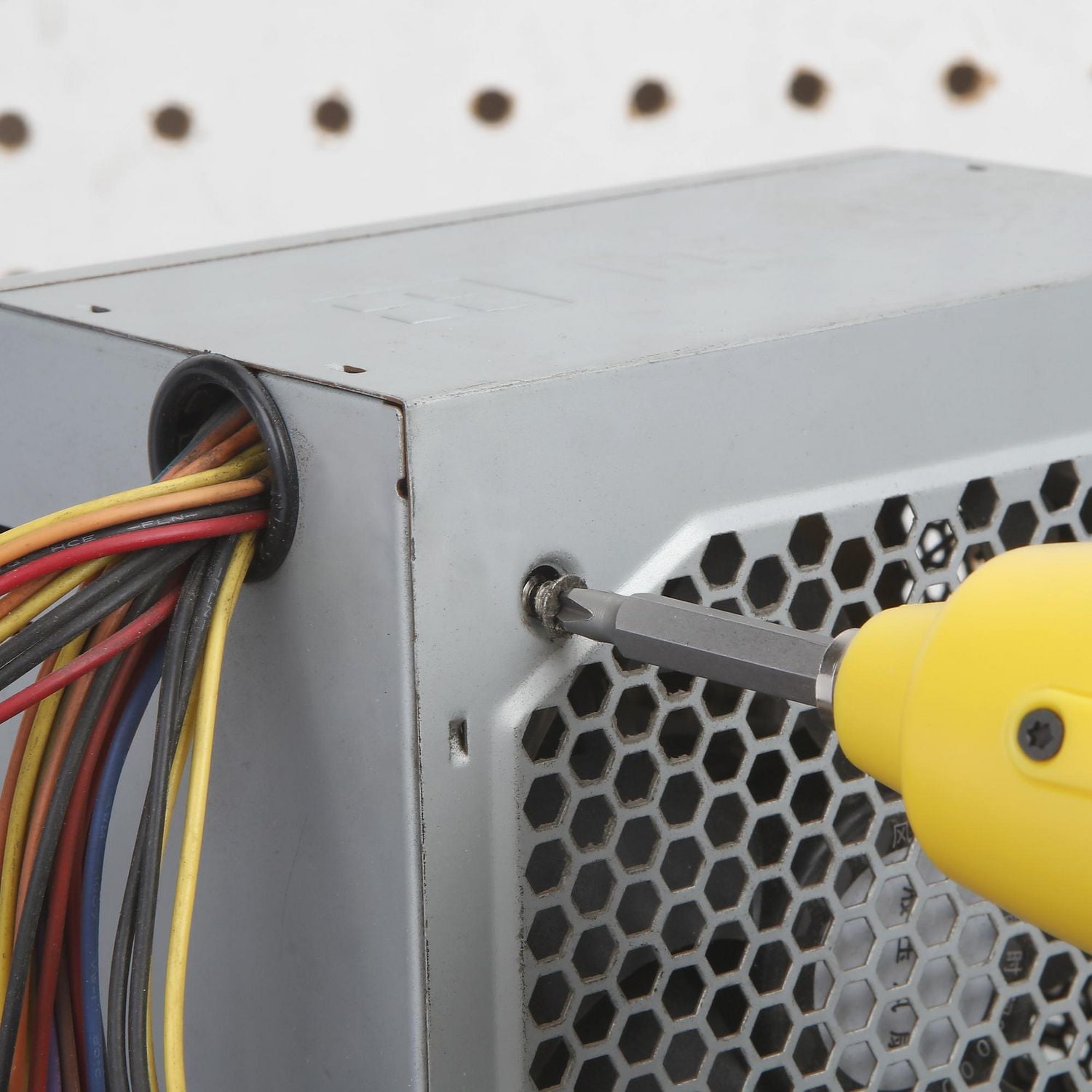 WorkPro Drill And Bit Set - 11 Piece, CR-V steel