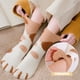 thumbnail image 5 of Ginmewrae Calcetines peludos para mujer, 6 pares, acogedores, suaves y esponjosos, lindos calcetines con forma de gato, calcetines cálidos para dormir en casa, paquete de regalos de Navidad para mujer, 5 of 6