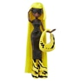 thumbnail image 4 of Muñeca de moda Felicia de edición especial de Bratz x Mowalola con 2 conjuntos, 4 of 5