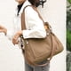 thumbnail image 4 of Bolso tipo cartera a la moda para mujer, bolso de lona de gran capacidad con múltiples bolsillos para mujer, bolso para exteriores, 4 of 5