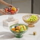 thumbnail image 1 of Cuenco alto de fruta con cesta de drenaje - Platos de fruta de plástico de gran capacidad, diseño rayado extraíble para fruta seca y caramelos, blanco/rosa/verde, 10,24x5,12x4,72 pulgadas, 1 of 6
