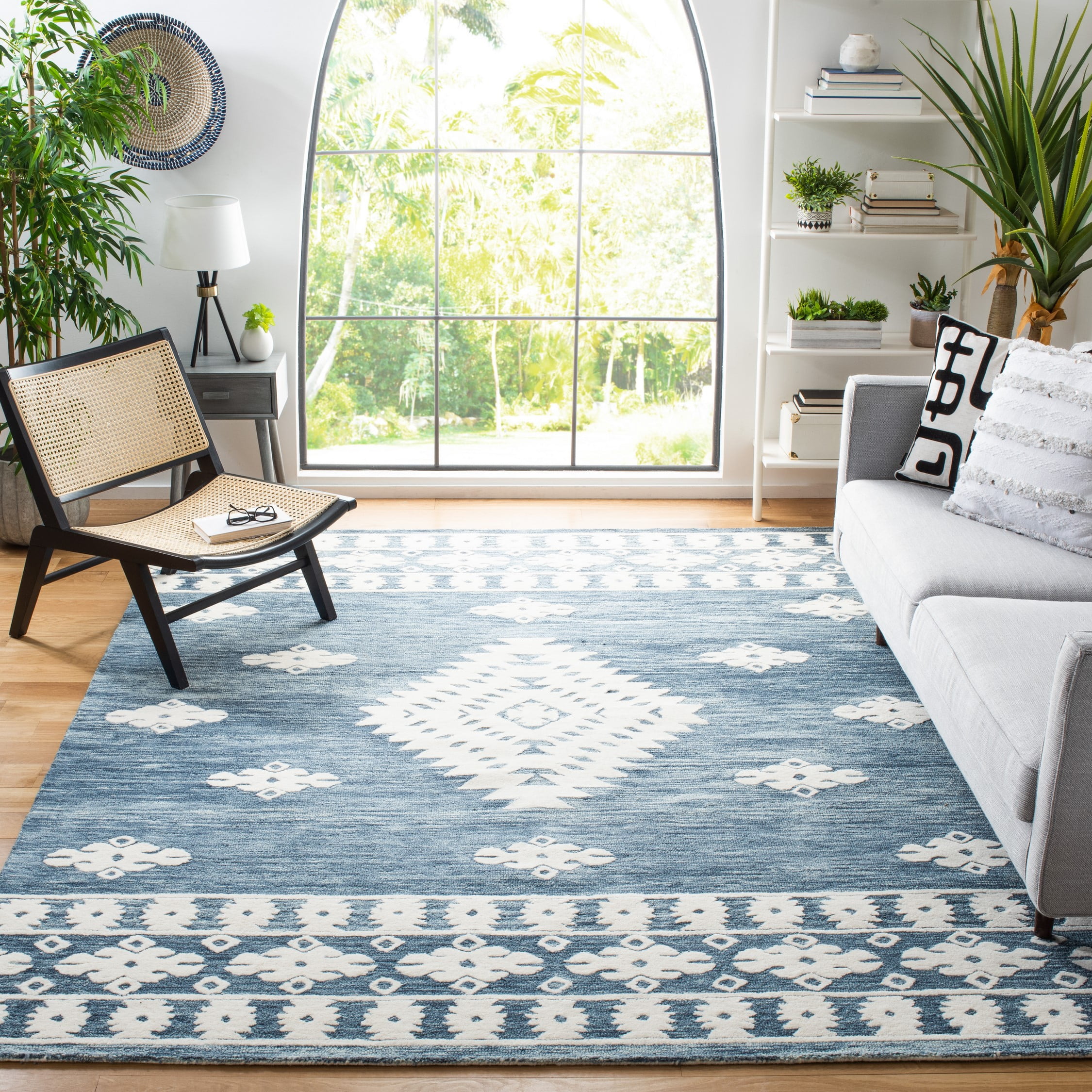 SAFAVIEH Aspen Kerry Geometric Area Rug, Navy/Ivory, 9' x 12'