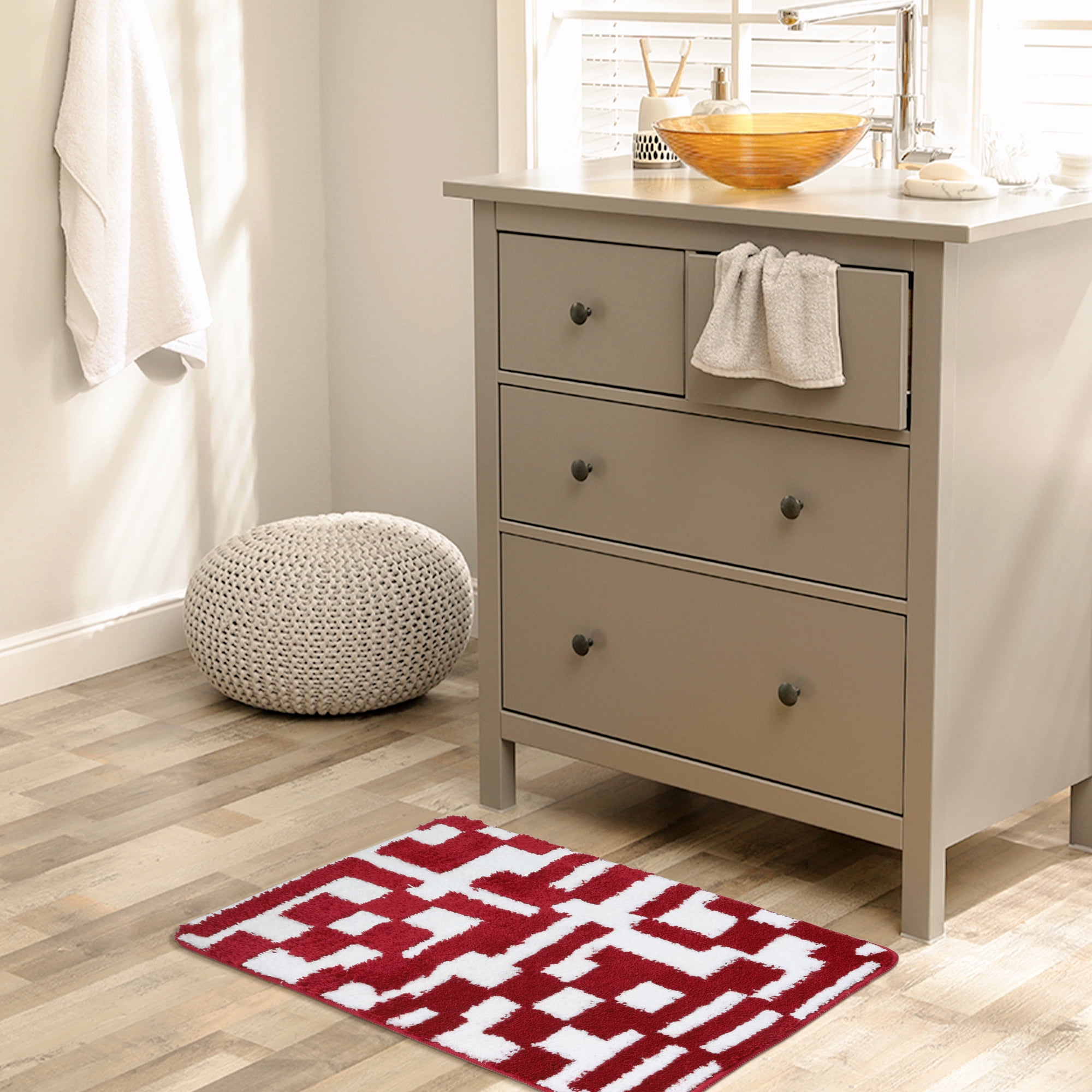 Unique Bargains Geometric Patterns Bathroom Rugs Soft Absorbent Bath Rugs Red 20" x 32"