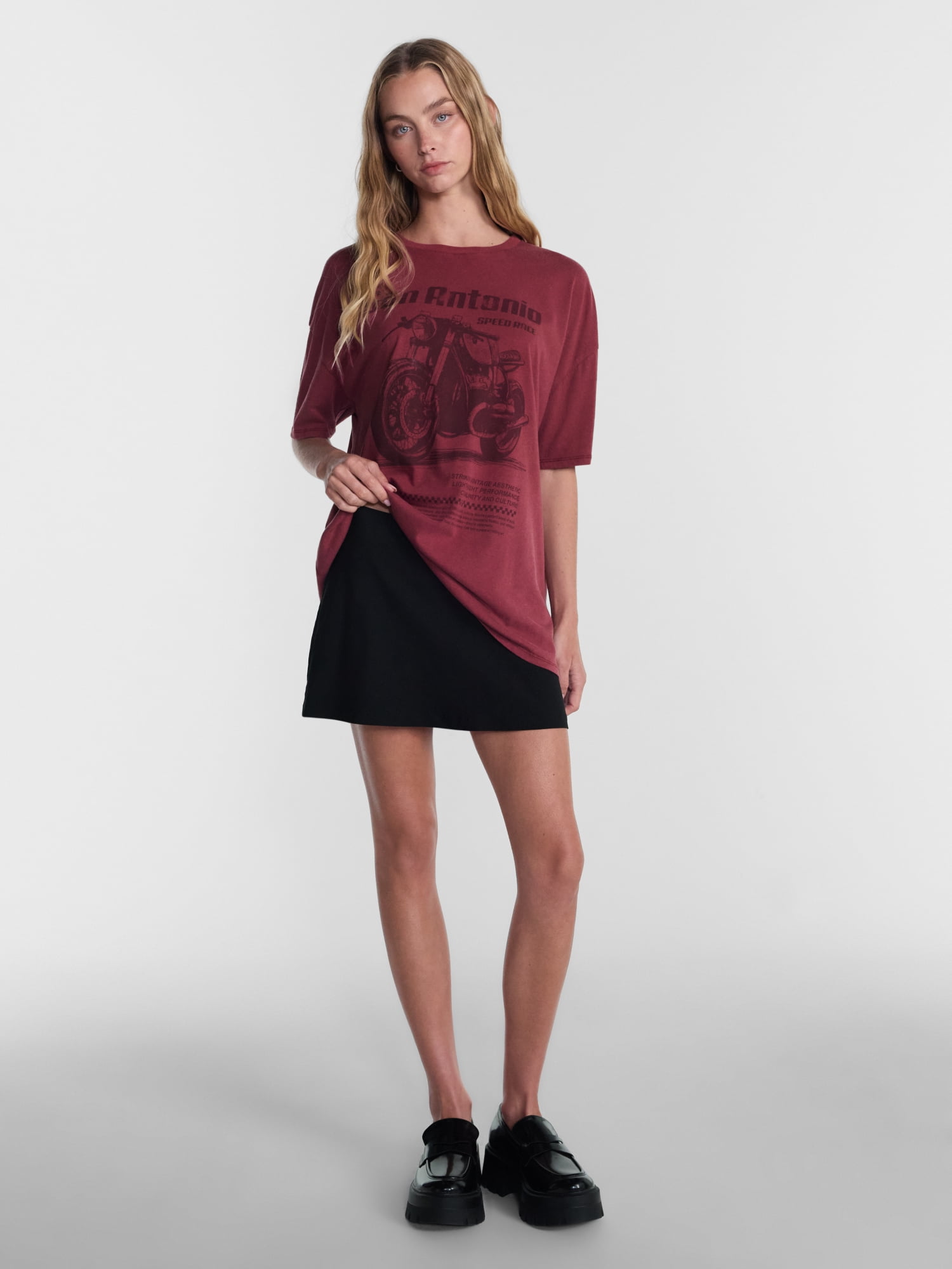 No Boundaries Washed Graphic Boyfriend Tee, Women's XXS-XXL