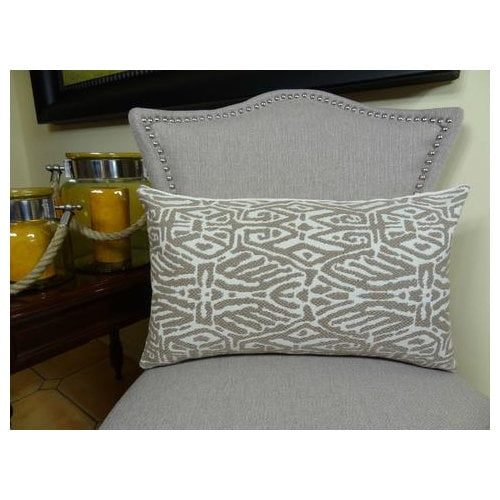 Plutus Trendy Look Handmade Throw Pillow, (12" x 20")