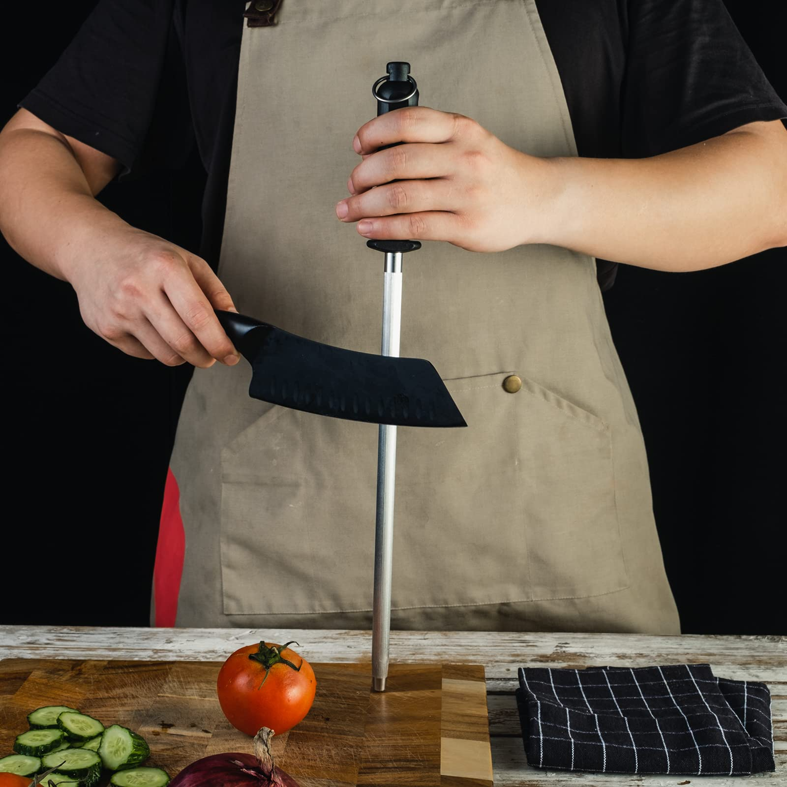 KUMA Kitchen Knife Sharpener - USER FRIENDLY - 8 Inch Steel Honing Rod for  Sharpening your Chef's Knife, Carving Knife, Chopping Knives, And More! 