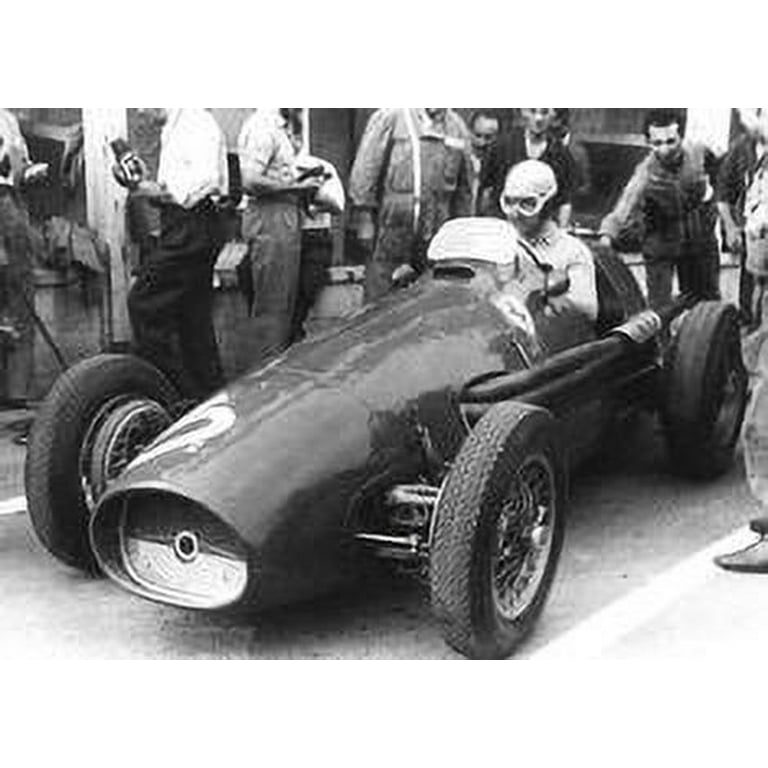 Tameo WCT 052 Ferrari 500 F2 Italian GP 1952 - White Metal Car Kit