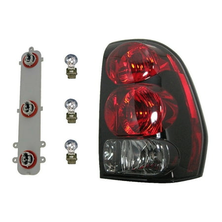 Chevy Trailblazer Tail Light Lamp - Right Passenger Side Taillight w/ Circuit Board Fits 2002-2008 Chevy Trailblazer