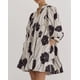 thumbnail image 2 of Minivestido EZAPINE para mujer con estampado floral, cuello en V, mangas 3/4 abullonadas en una línea, volantes y fluidos, vestidos de sol de verano, blancos, 2 of 6