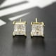 thumbnail image 1 of Aretes de Oro de 14 K - CUADRADO INVISIBLE, 1 par - 6 mm ER Rojo Verde, 1 of 5