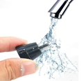 thumbnail image 1 of Recortador de pelo eléctrico para oreja y nariz, recortador de cejas para hombres y mujeres, herramienta de afeitado para depilación segura, depiladora ZefeiWu 8390613884503, 1 of 1