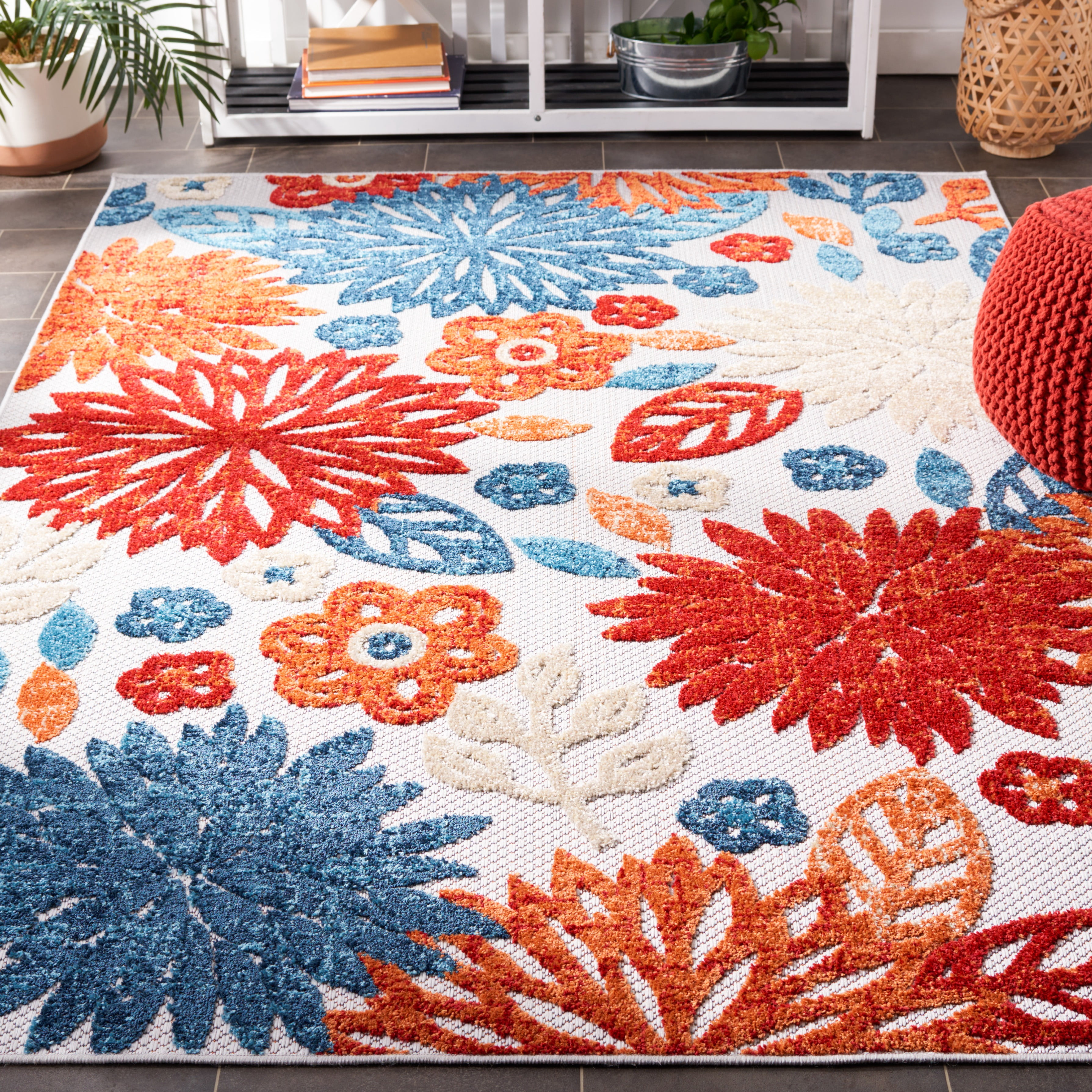 SAFAVIEH Cabana Siomha Floral Indoor/Outdoor Area Rug, Creme/Red, 4' x 4' Square