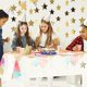 thumbnail image 3 of Guirnalda de Papel de Estrella Reflectante Dorada de 5 Piezas de 4 m, decoración Colgante de pancarta de Estrella con Purpurina, Kit de Borla de Guirnalda de Estrella con Purpurina para Fiesta, Fondo de pancarta de Boda de cumpleaños oso de fresa Electrónica, 3 of 5
