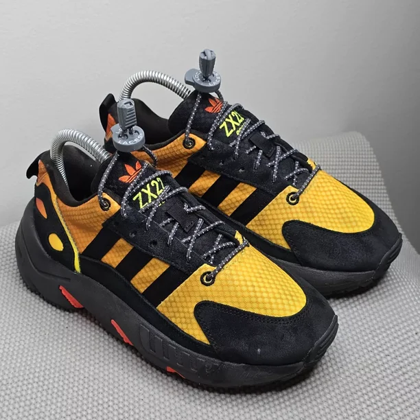 Adi-das Men’s ZX Boost 22 Casual Lifestyle Shoe Black Orange Sneakers Size 5