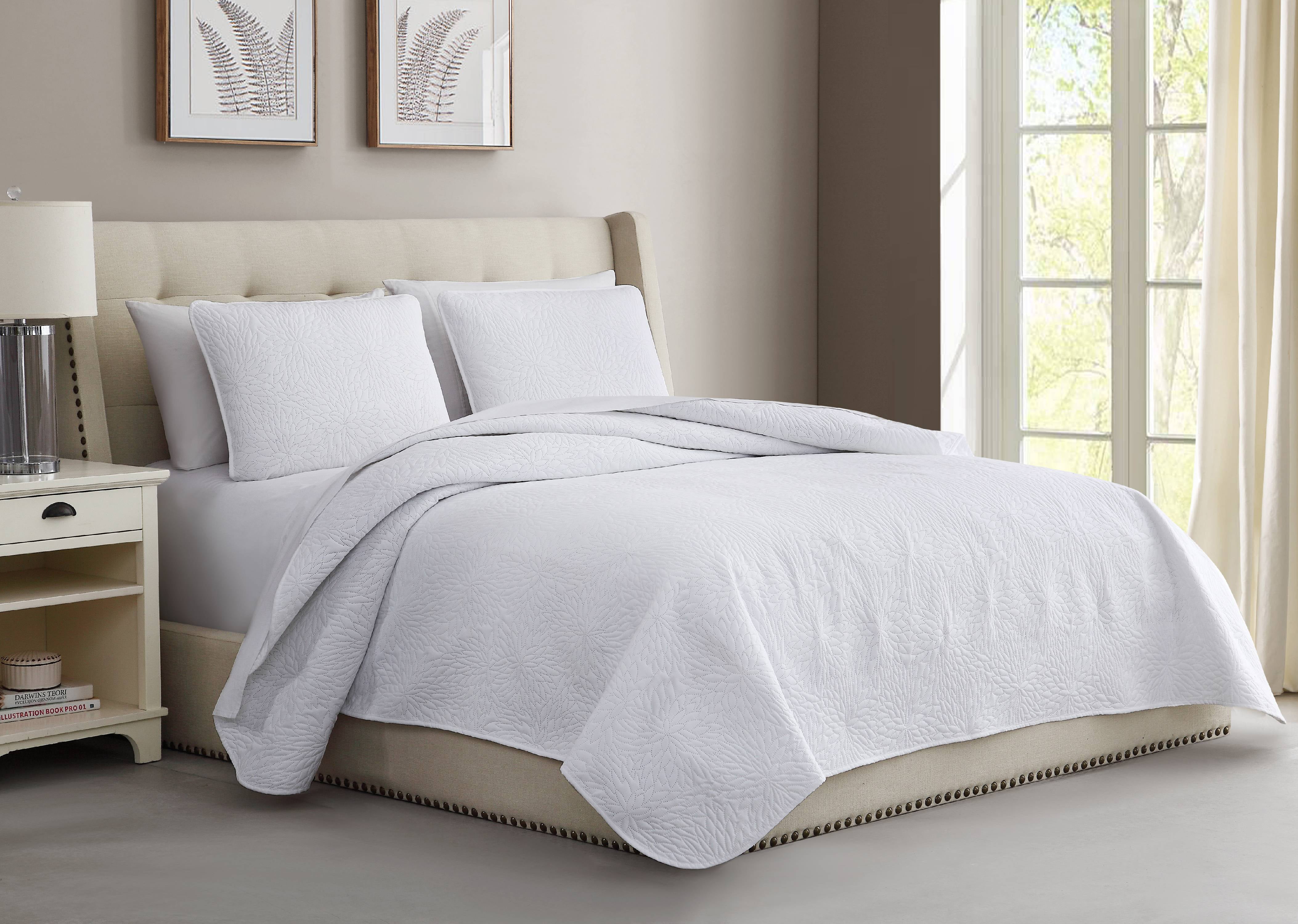 Cozy Bedding Aidee Coverlet Set Lightweight Leafage Pattern Design