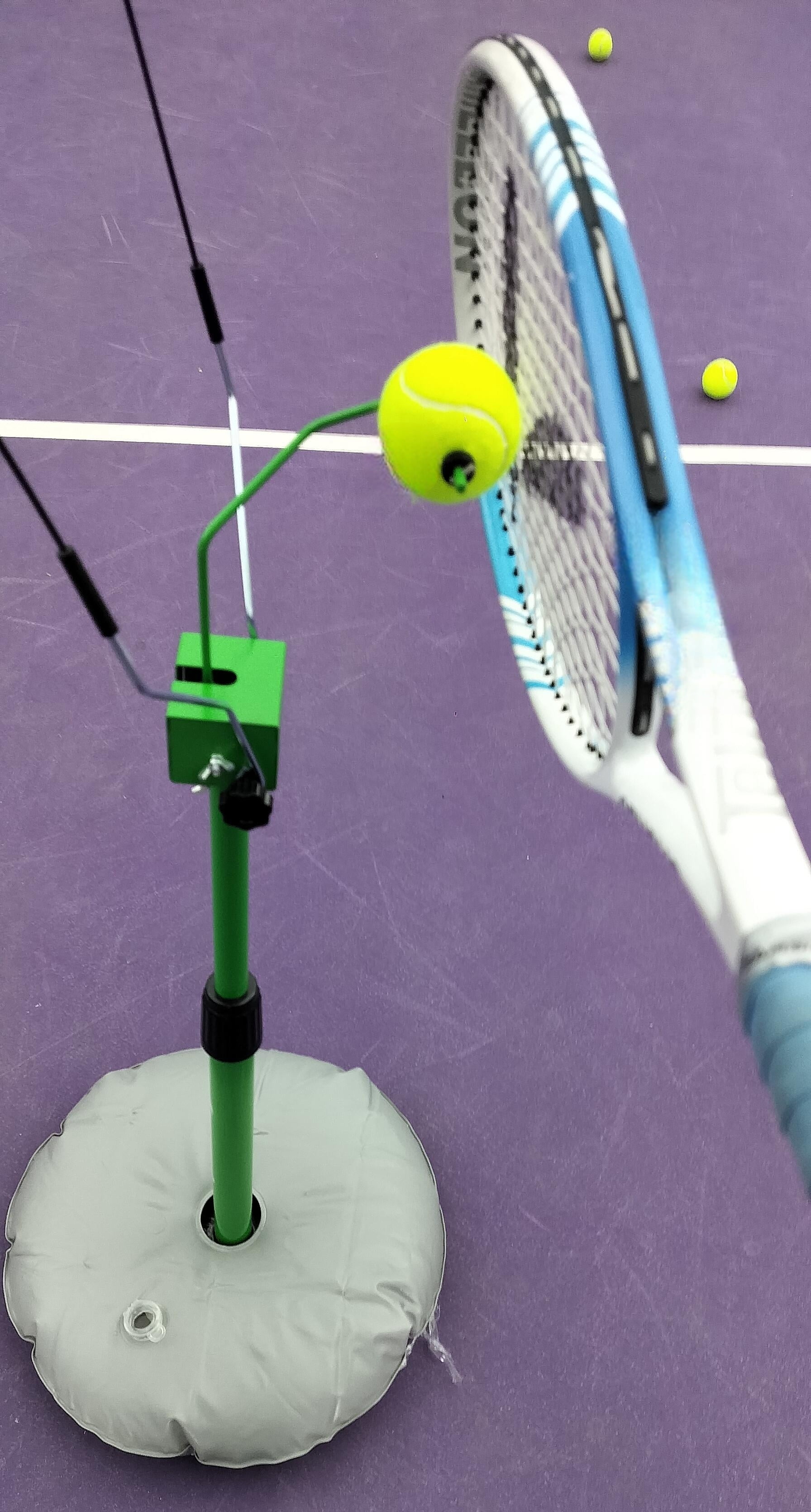 2-in-1 Pickleball & Tennis Topspin Trainer – Tool-Free 2-Min Assembly, Ultra-Stable Water-Filled Base, Indoor/Outdoor Use, Bonus Replacement Balls & Posture-Correcting Mesh Wings for Skill Boost