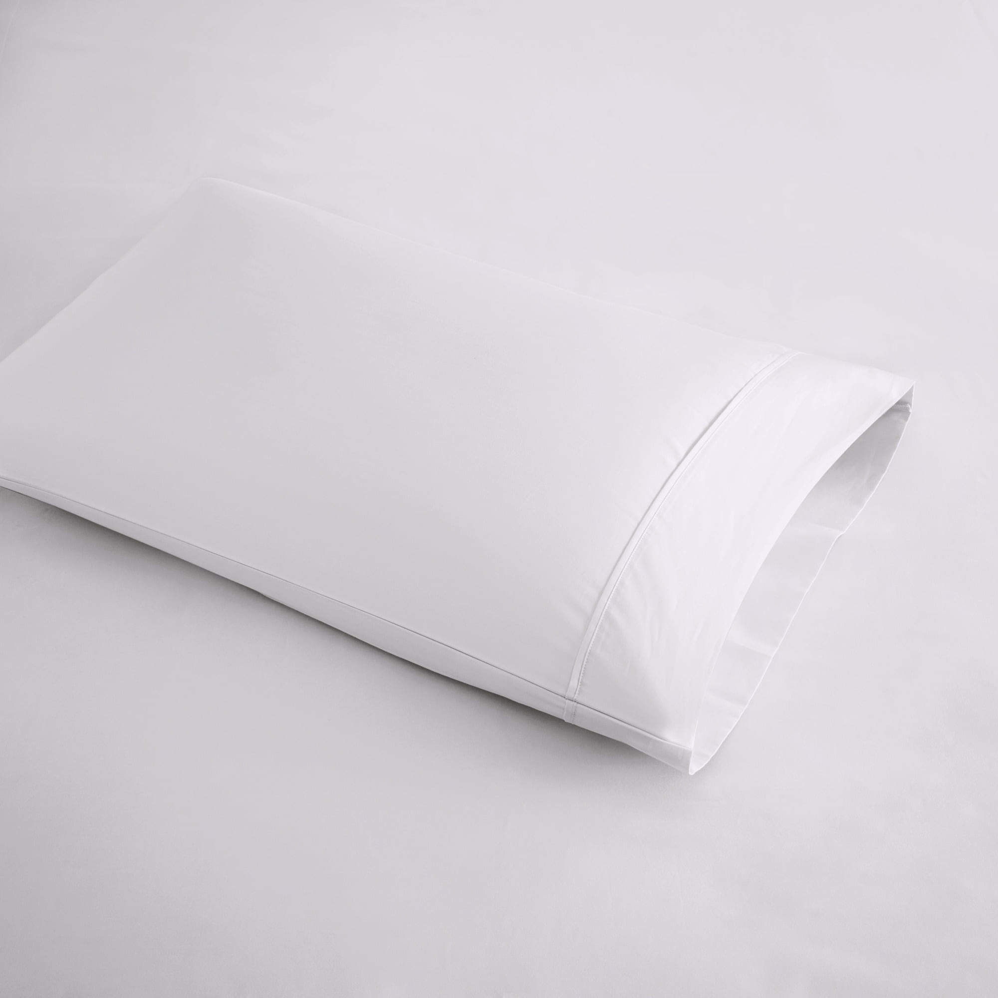 Beautyrest 600 Thread Count White Cooling Cotton Blend 4 PC Sheet Set, King
