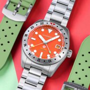 Spinnaker Croft 39 GMT Automatic Flame Red