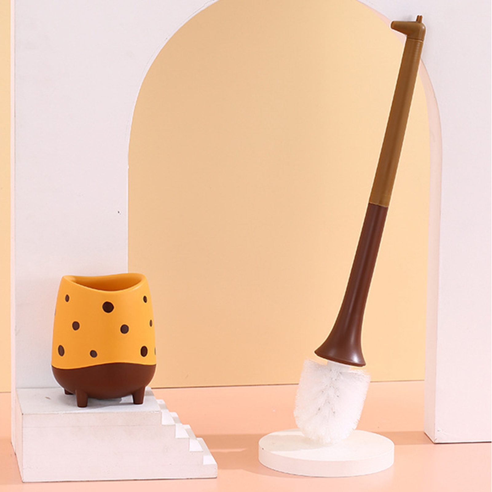 Jkung Toilet Brush Lovely Adorable with Base Ventilation Stain Removal Giraffe Shape Bathroom Cleaning Brush Home Accessories