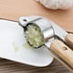 thumbnail image 4 of EeaseMX Prensa de ajo multifunción de acero inoxidable 304, exprimidor de ajo creativo, herramientas de cocina para triturar ajo., 4 of 7