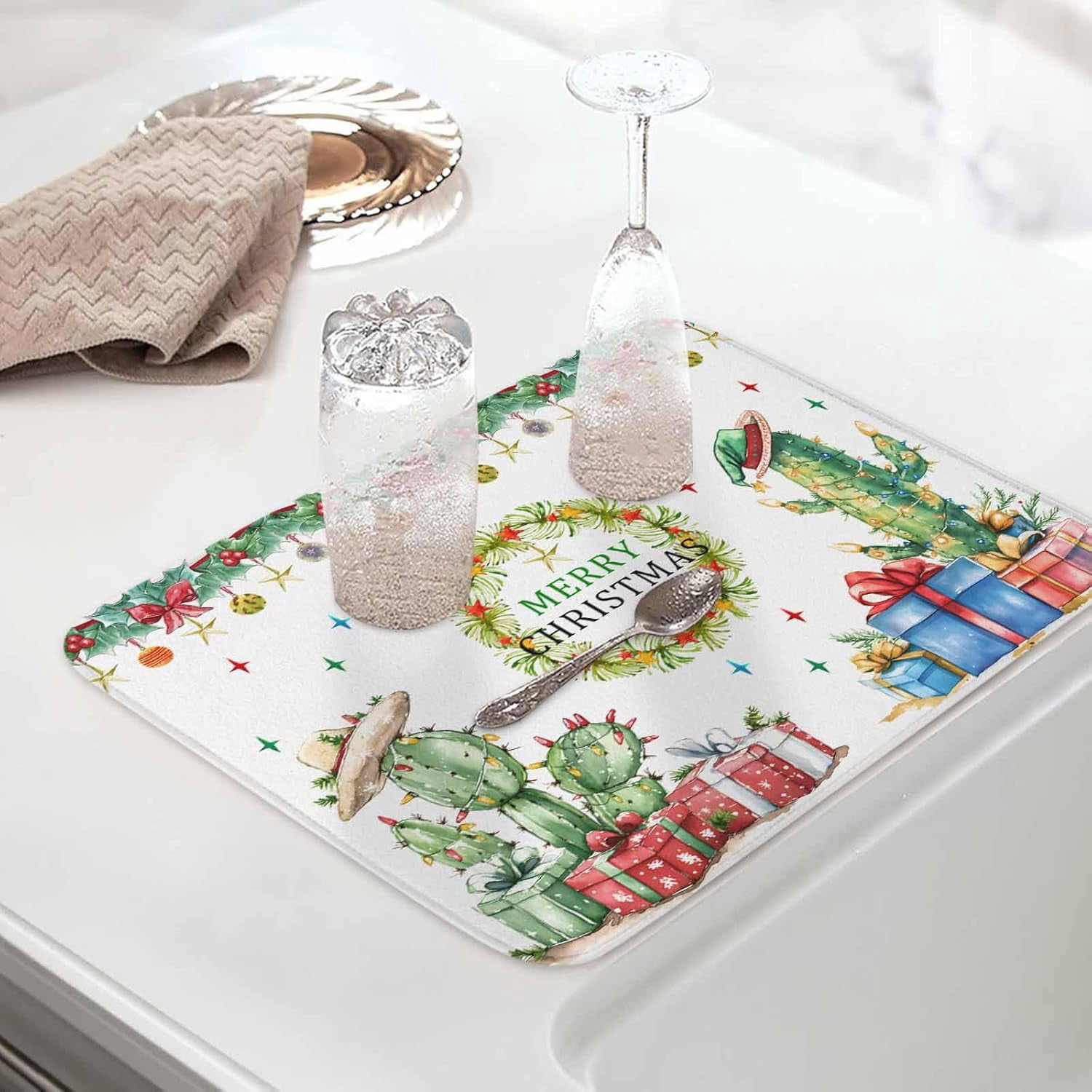 Christmas Cactus Dish Drying Mat for Kitchen Counter, Xmas Botanical Berry Baby Bottle Microfiber Drying Pad, Absorbent Coffee Cup Dishes Drainer Mats 18"x24", 1 Pcs