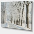 thumbnail image 2 of Route d'Hiver dans une Forêt Brumeuse Dense - Grande Impression sur Toile de Forêt, 2 of 4