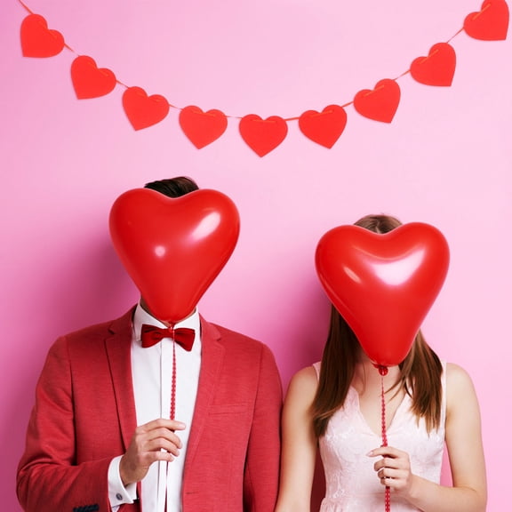 SEWCHICS 5 Sets Red Felt Heart Garland Banner for Valentine’s Day Party Decorations and Home Decor