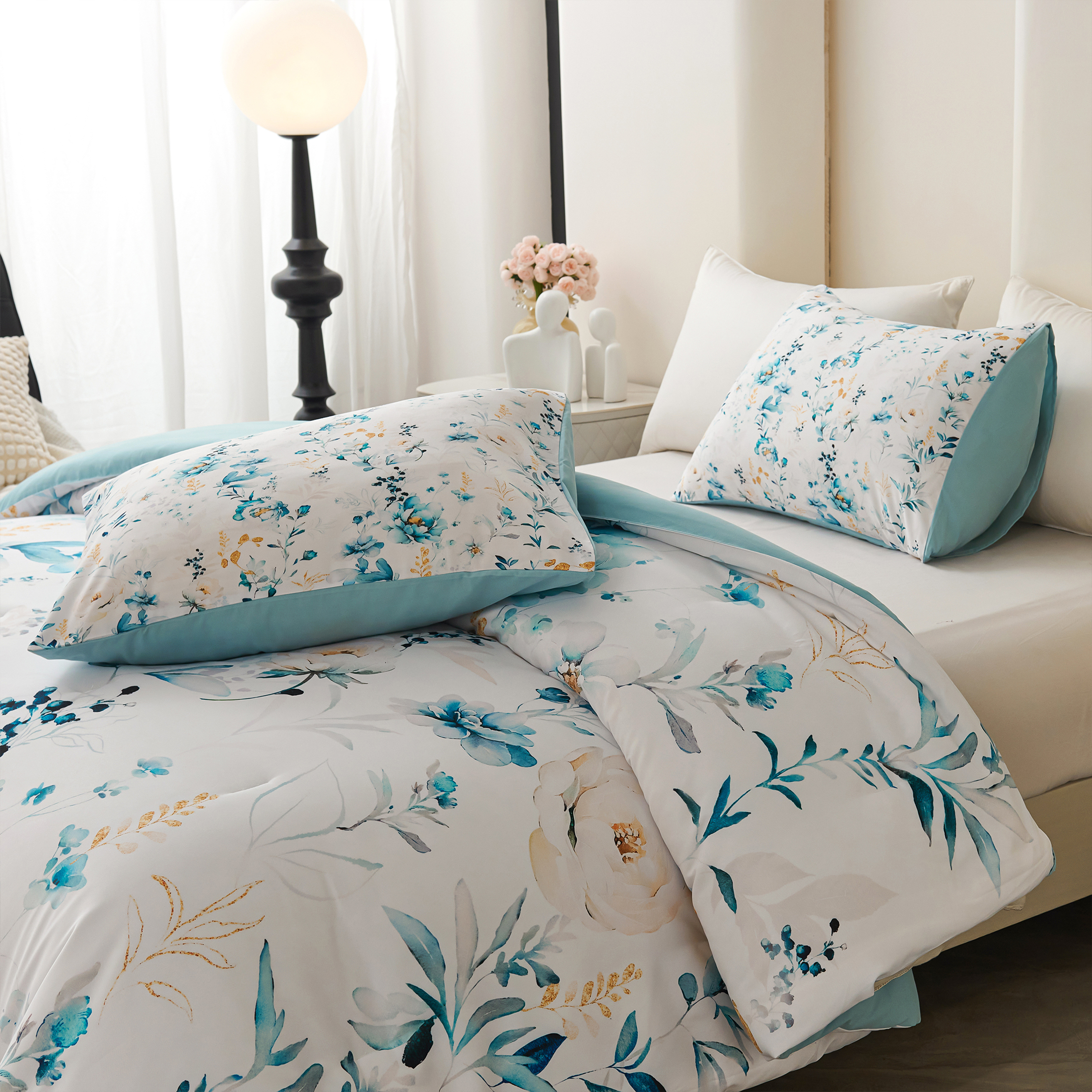 Koniroom 3 Pieces Floral Comforter Set King Size, Reversible Blue and White Flower Bedding with Peonies, Roses, Wildflowers, Leaves, and Branches Pattern for Women
