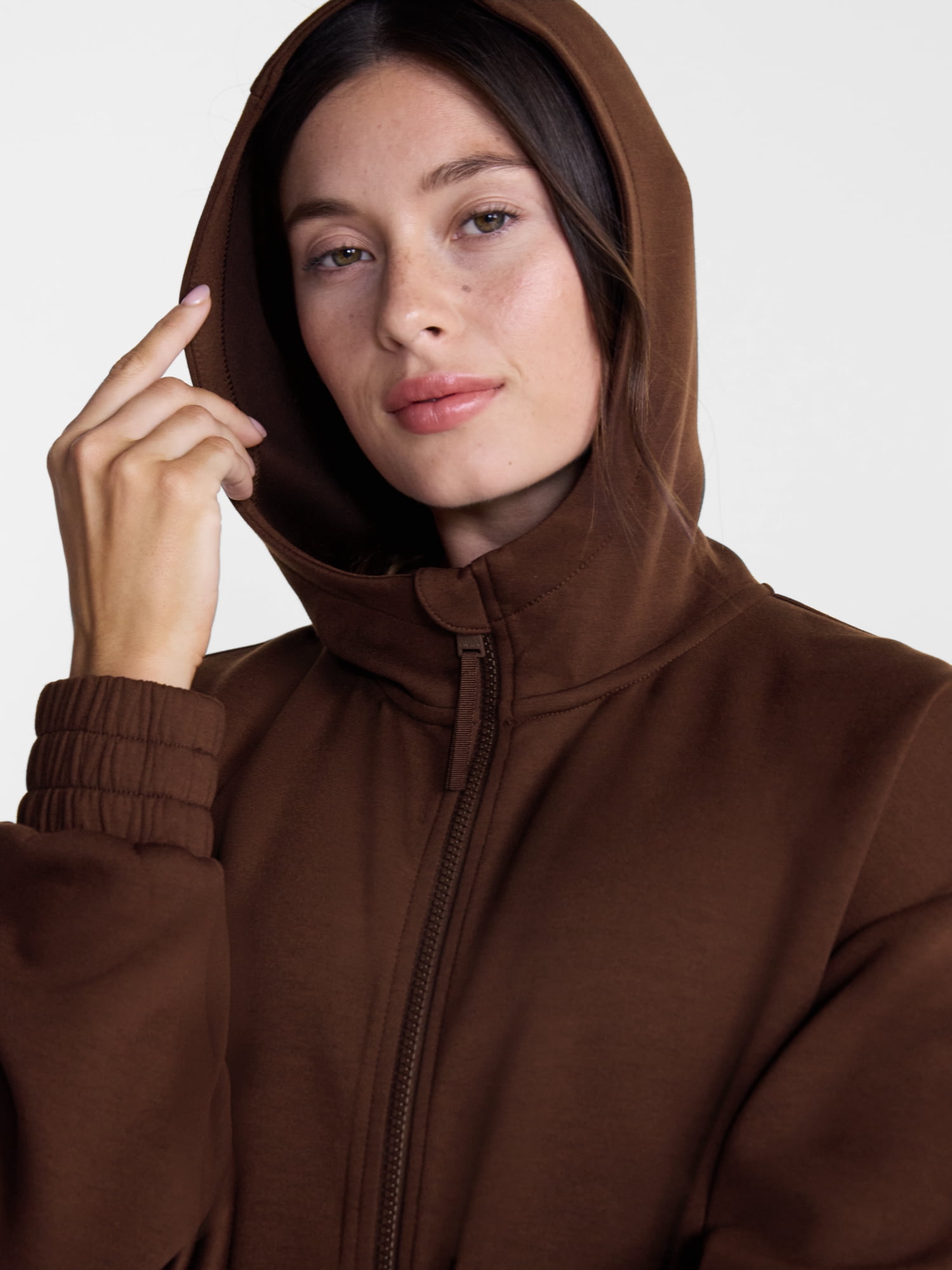 Avia Women's and Women's Plus ScubaKnit Cropped Zip Hoodie, Sizes XS-4X