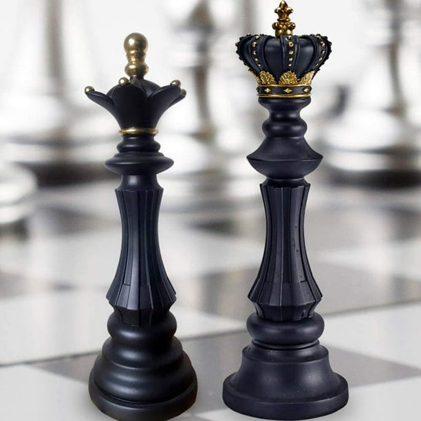 King's Knight Series Resin Chess Set with Black & Wood Grain
