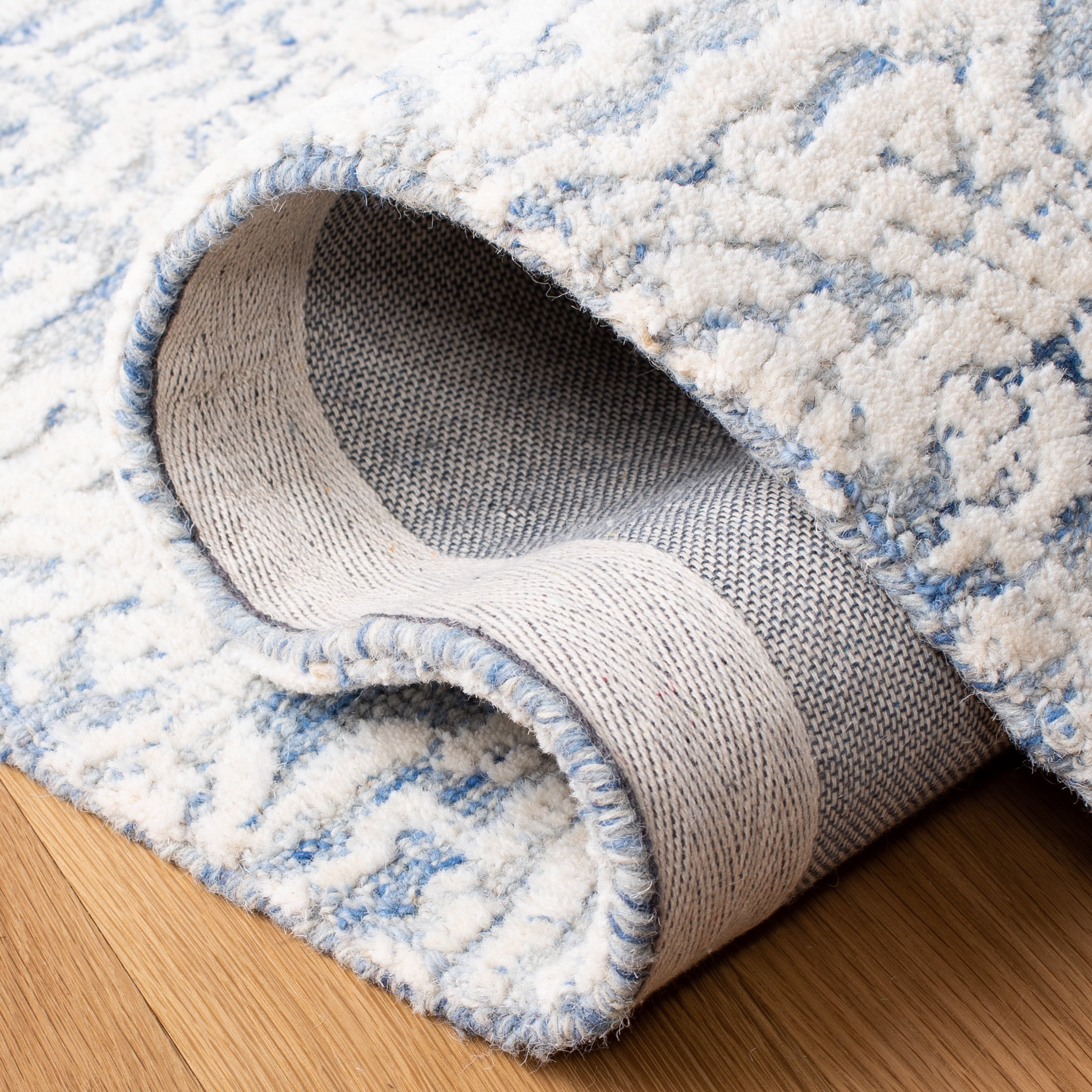 Safavieh Metro Elmer Medallion Area Rug, Blue/Ivory, 6' x 6' Square