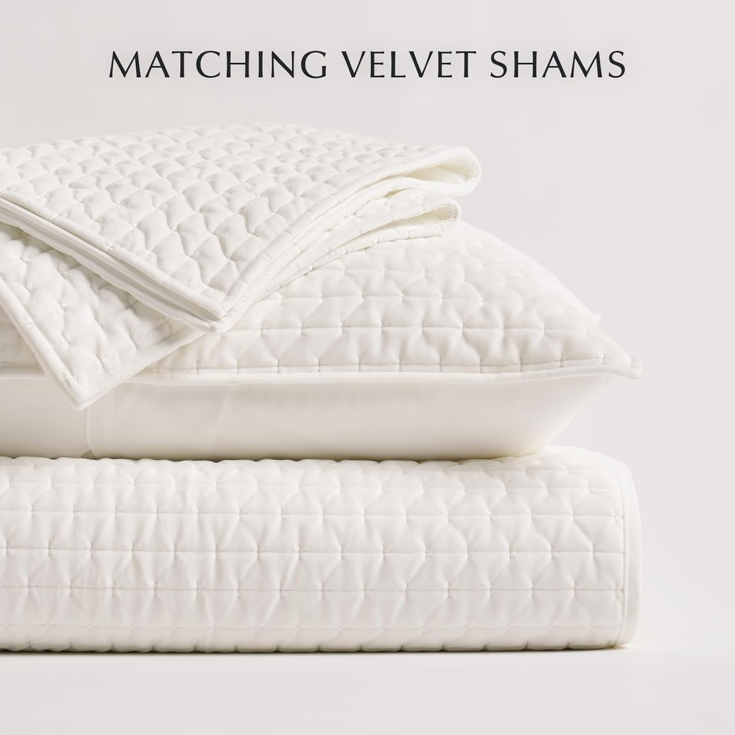 EVERGRACE Luxury Velvet Quilt Set Queen Size 3 Piece, Soft Cross-Stitch Velvet Comforter Set with Pillow Shams, Lightweight Coverlet Bedspread Bedding Set for All Seasons, Cream White