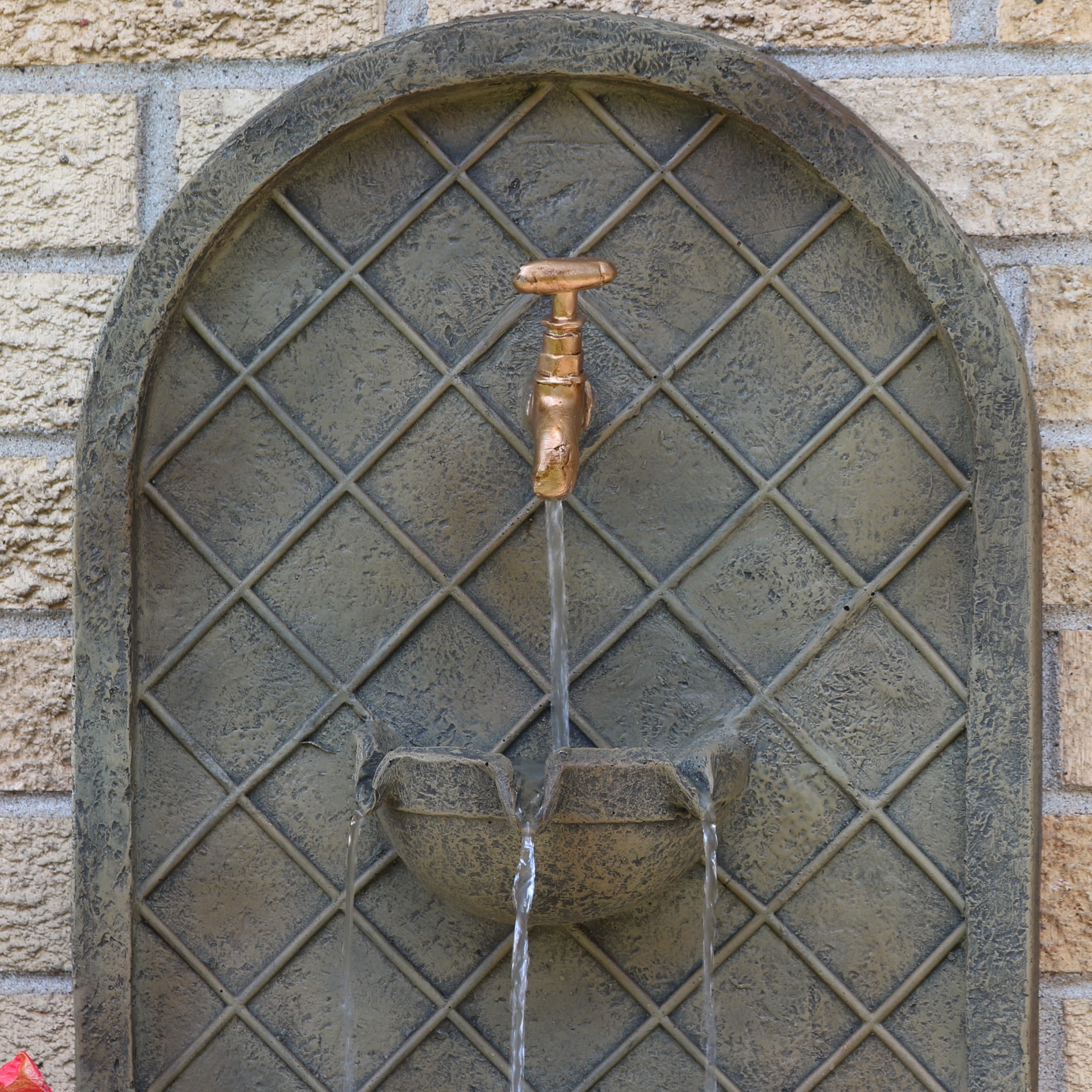 Sunnydaze Messina Polystone Outdoor Wall Fountain, Florentine Finish