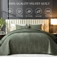 thumbnail image 3 of Juego de colcha Grassix Velvet King Size, color verde militar con 2 fundas, 3 of 9