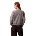 thumbnail image 5 of Sudadera Calvin Klein para Mujer con Monograma y Cuello Redondo, 5 of 5