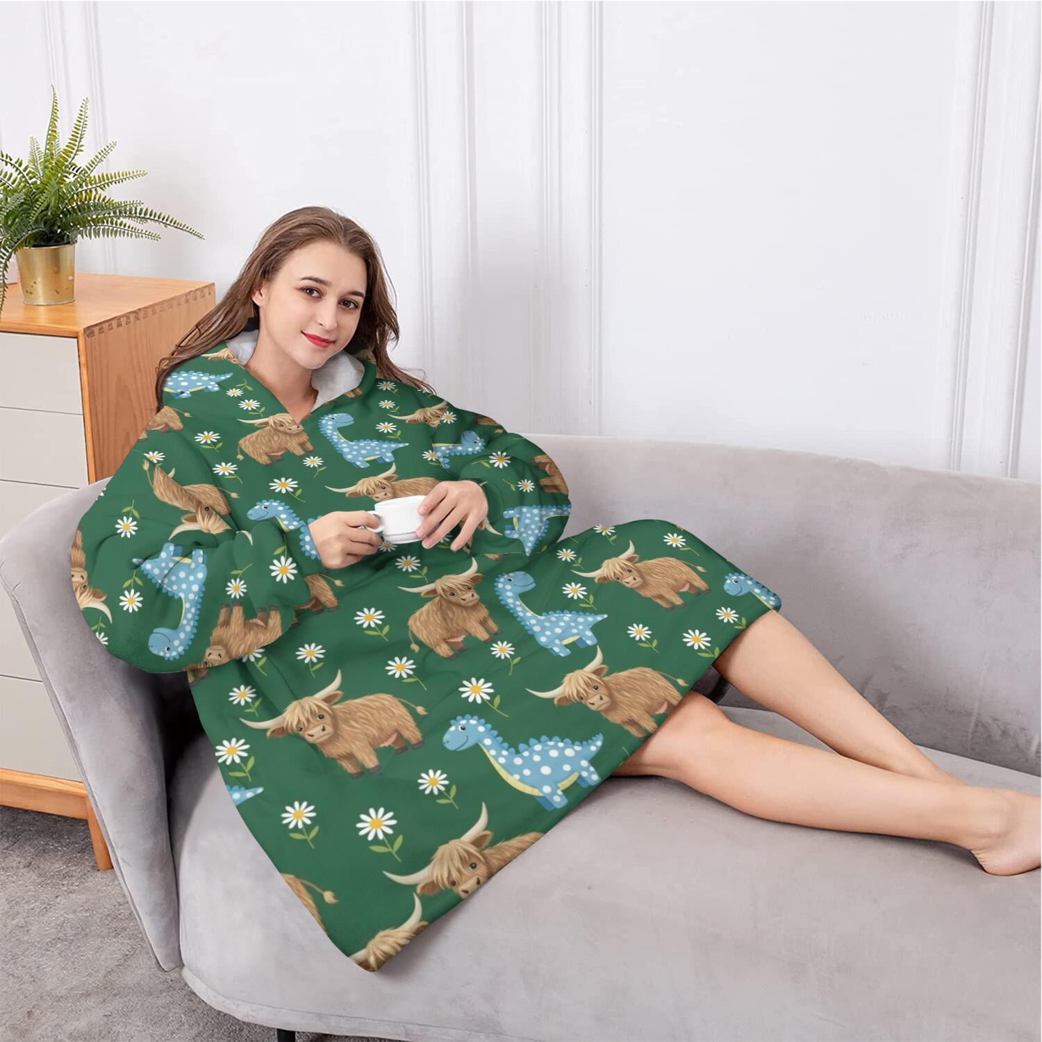 Oversized Wearable Blanket Hoodie,Green Highland Cow Dinosaur Pattern Sherpa Blanket Hoodie with Super Pockets,Super Warm Fuzzy Pullover for Women & Men