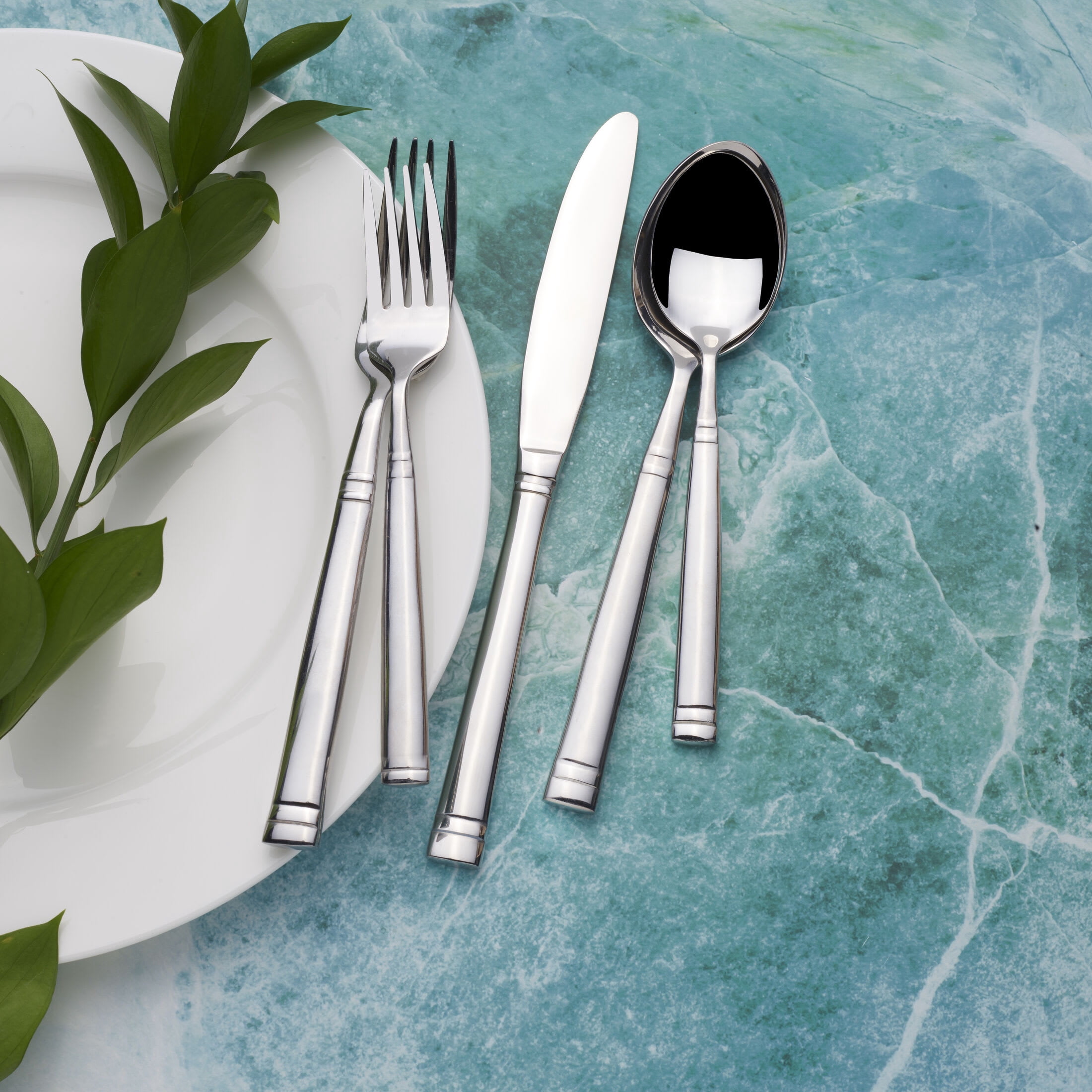 Towle Stephanie 20 Piece Flatware Set