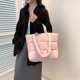 thumbnail image 5 of Bolso Hobo Elegante para Mujer Mano Acolchado Al Aire Libre Ligero Color Sólido, 5 of 9