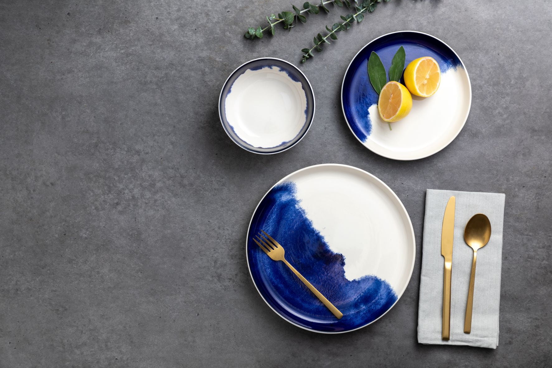 Thyme & Table Blue Drip Stoneware Cereal Round Bowl