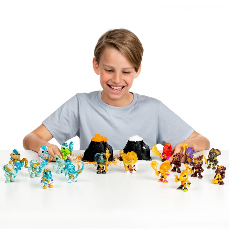 Treasure-X Fire Vs Ice Adventure Toy, Hunter Pack with Collectible