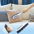 thumbnail image 1 of Cepillo de cerdas blandas con mango largo - Escoba grande y flexible para limpieza de sofás, cortinas y estanterías - Cepillo de limpieza doméstico duradero de 36,5 pulgadas, 1 of 2
