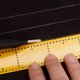 thumbnail image 5 of Bewildely 20 piezas sastres lápiz de tiza que desaparece rotuladores de tela para manualidades DIY costura marcado tiza accesorios de costura Suministros de marroquinería Bewildely HA6157-00B, 5 of 6
