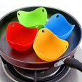 thumbnail image 1 of Escalfador de huevos, tazas de silicona para escalfar huevos con soportes de aro, para cocinar huevos en microondas o hornallas, embalaje en caja Kraft, sin BPA, paquete de 4 (3,5 x 2,6 pulgadas),, 1 of 5