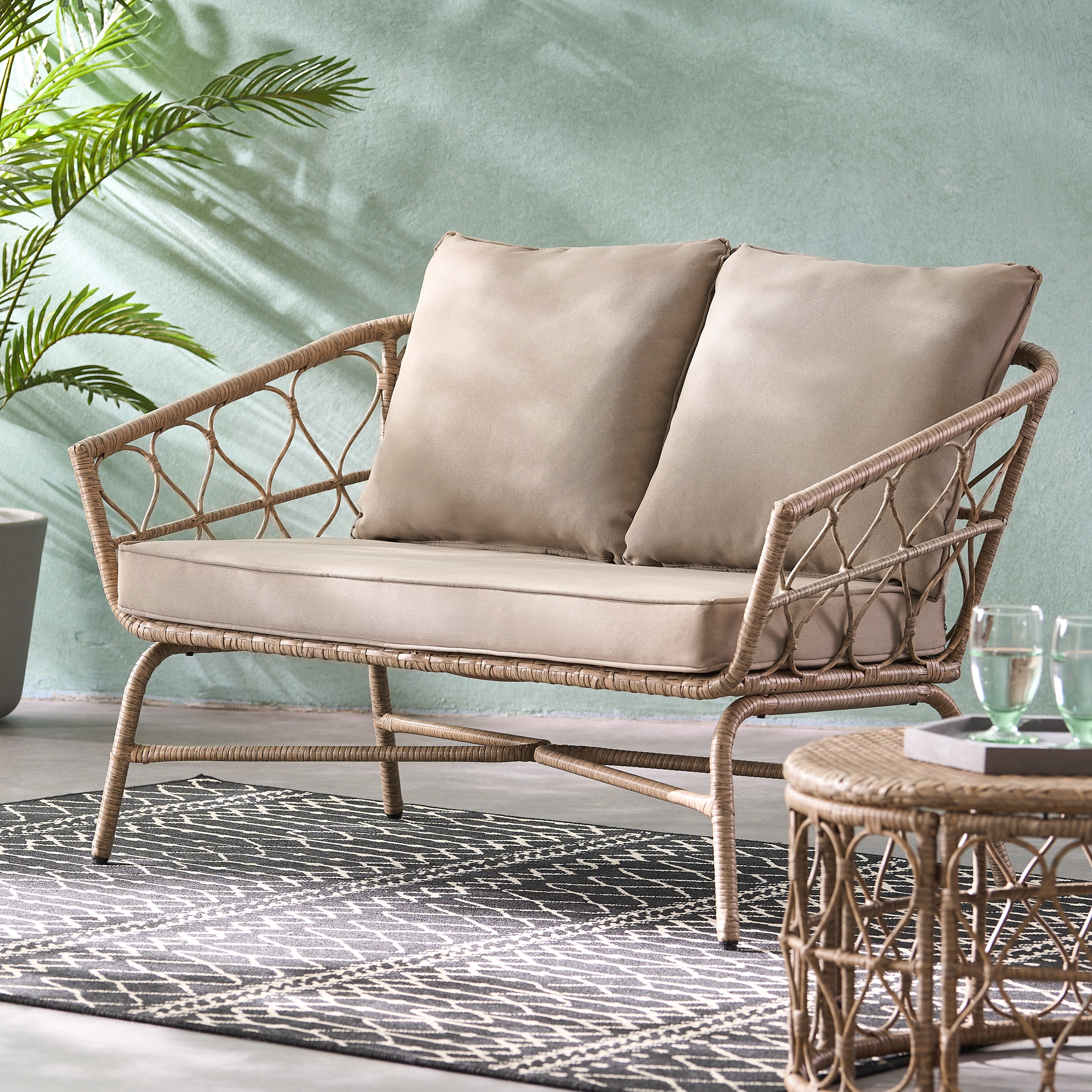Outdoor Wicker Weave Double Seat Sofa, Leisure Couch for Patio Garden, Light Brown and Beige