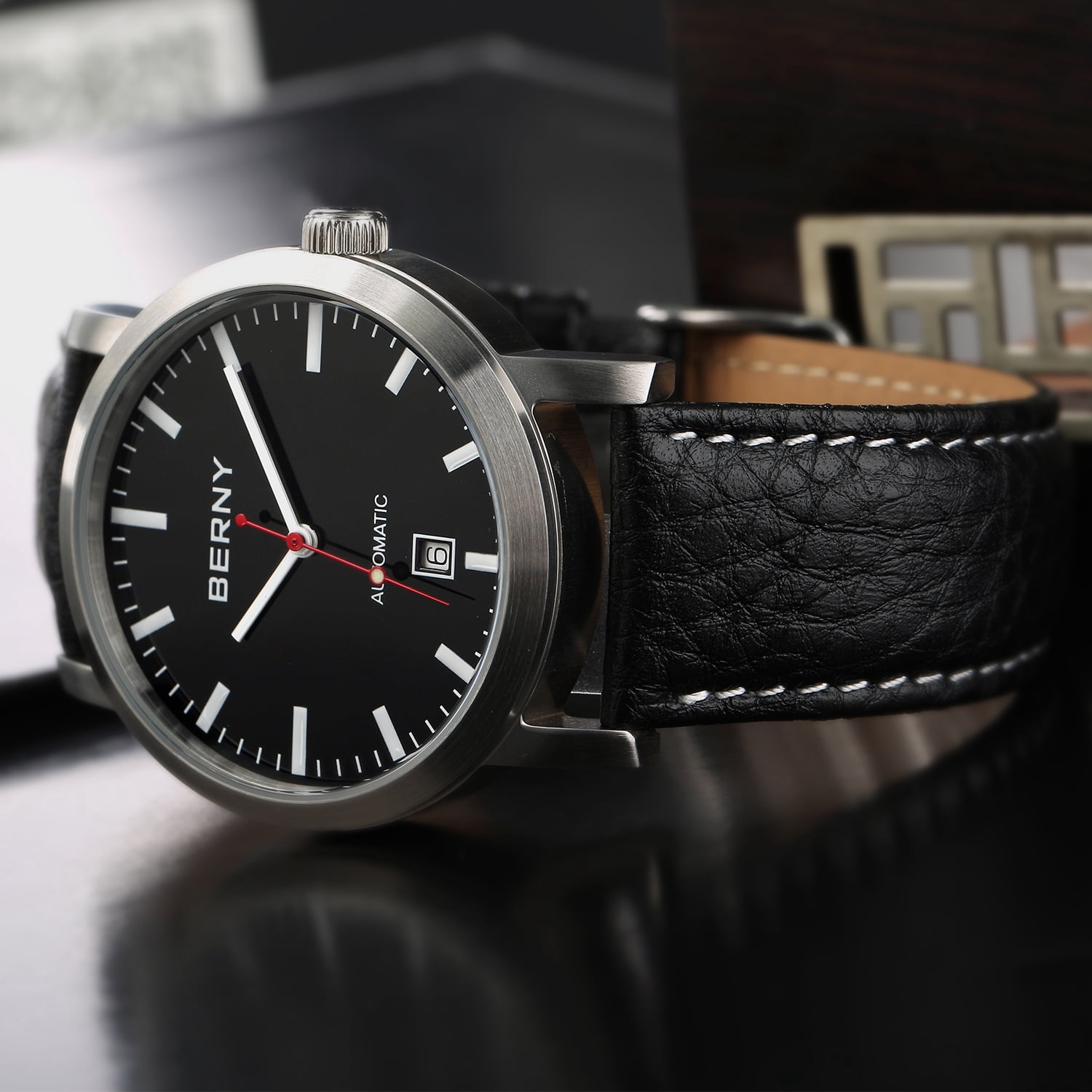 BERNY Automatic Watch for Men, Classic Mechanical Wristwatch with Genuine Leather Strap, Date Calendar, 5ATM Waterproof Super Luminous, Red Seconds Hand (Black)