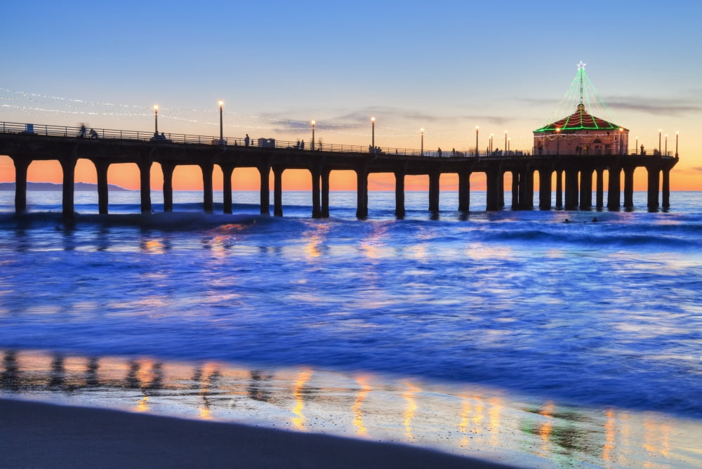 Manhattan Beach Pier at sunset completed in 1920 Roundhouse Marine Studies Lab and Aquarium (octagonal building end of pier) Manhattan Beach California United States of America Canvas Art - Richard Ma