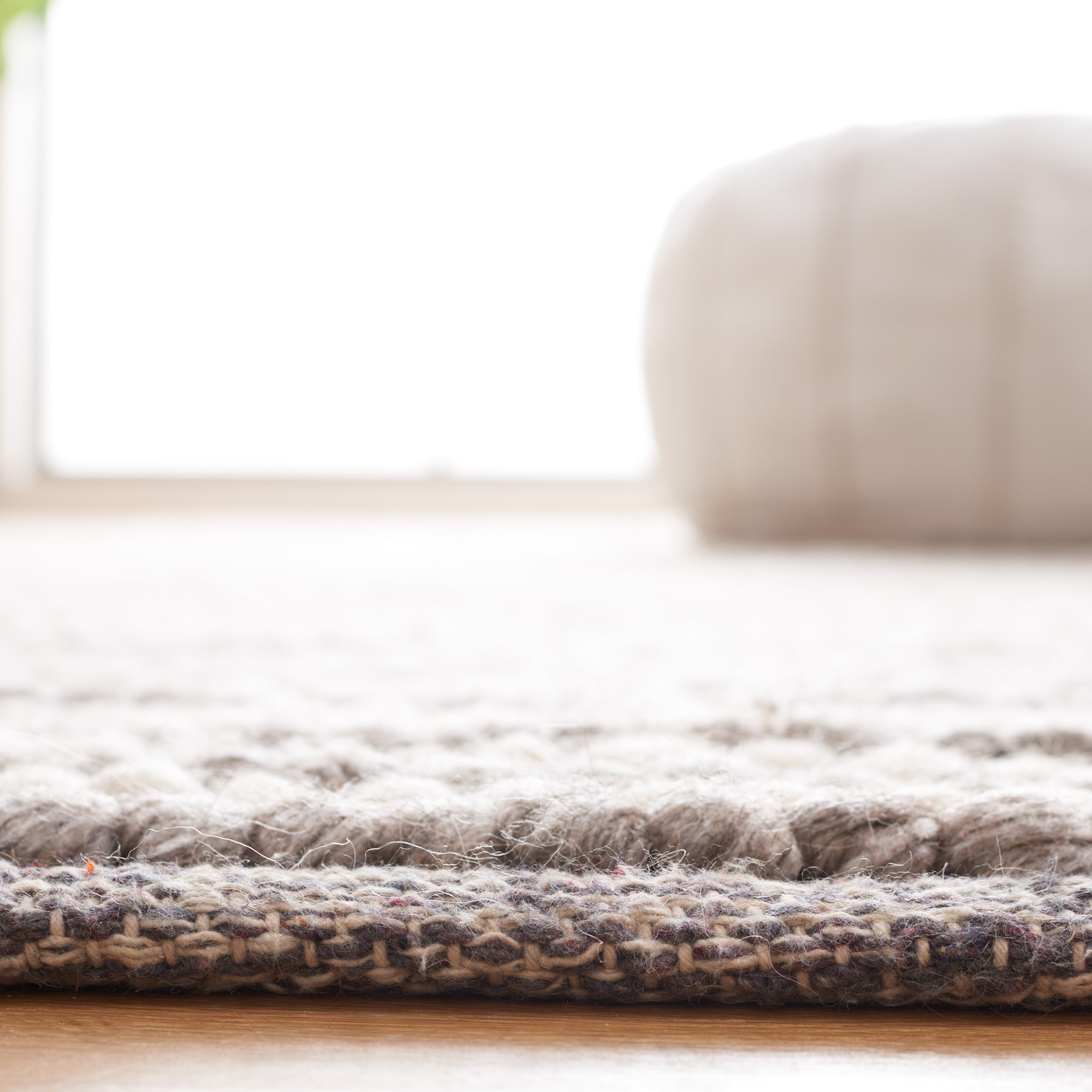 SAFAVIEH Natura Fredrick Striped Area Rug, Ivory/Dark Brown, 2' x 3'