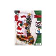 thumbnail image 1 of Bucilla Kit de Bas en Feutre Appliqué 18 Pouces Câlins de Noël Longs 89253E, 1 of 2
